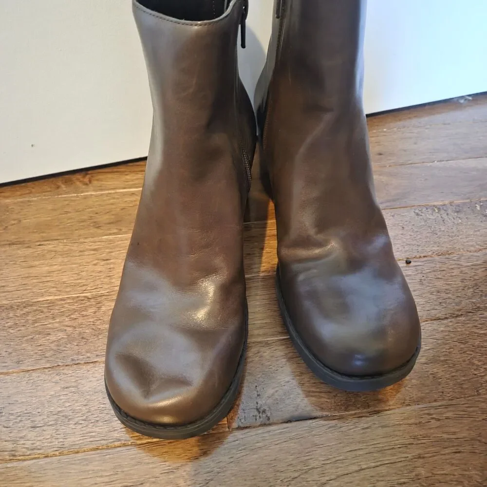 Nine West Womens Brown Chunky Heel Ankle Boot Size 7.5